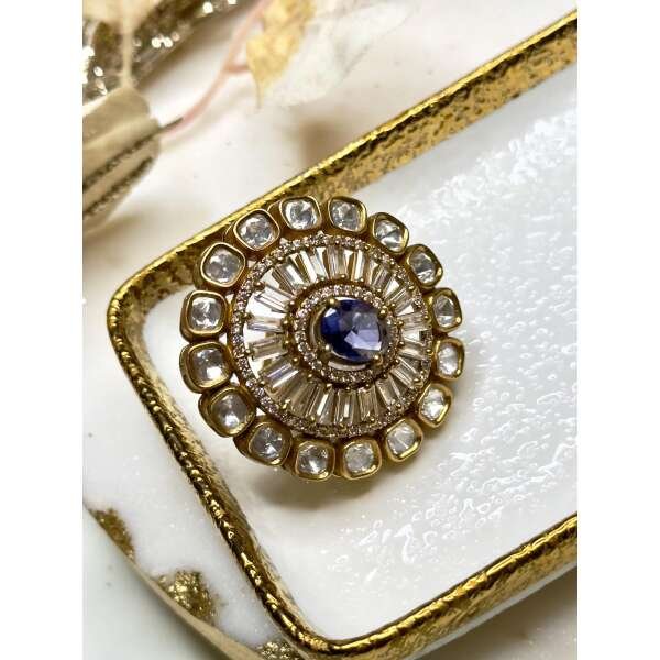 Maha Rani Gold plated antique finish kundan bold ring - Image 7