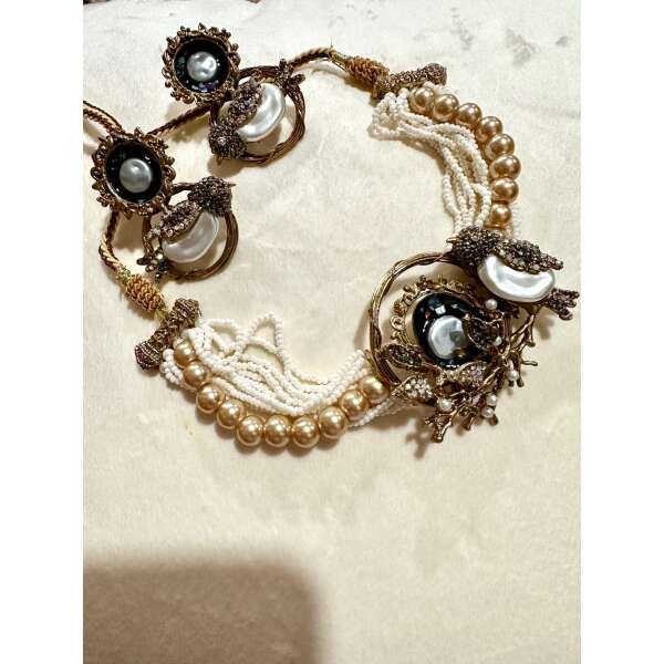 Bollywood ethnic Indian designer bird choker set antique gold finish set with mother of pearls - Image 3