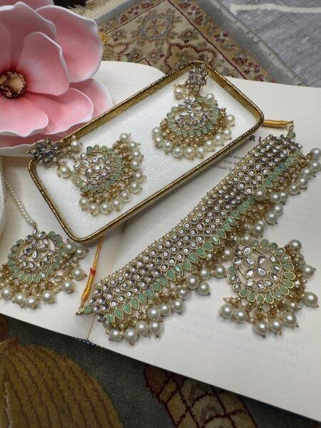 Bollywood Ethnic Indian Pakistani  kundun necklace set with tikka, mint  green stones.