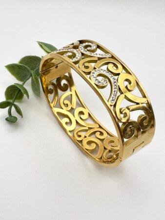 Elegant Gold Filigree Bangle with Diamonds - Luxurious Handmade Jewelry