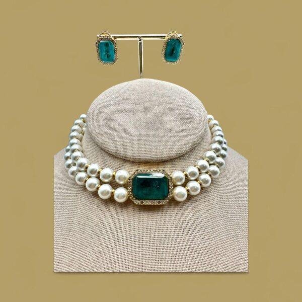 Clearance Choker in Emerald Green Stone with Pearls