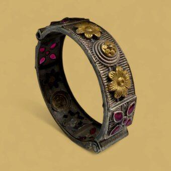 Antique Floral Bangle | Oxidized Silver Gold Bracelet | Vintage Handmade Boho Jewelry with Red Gemstones