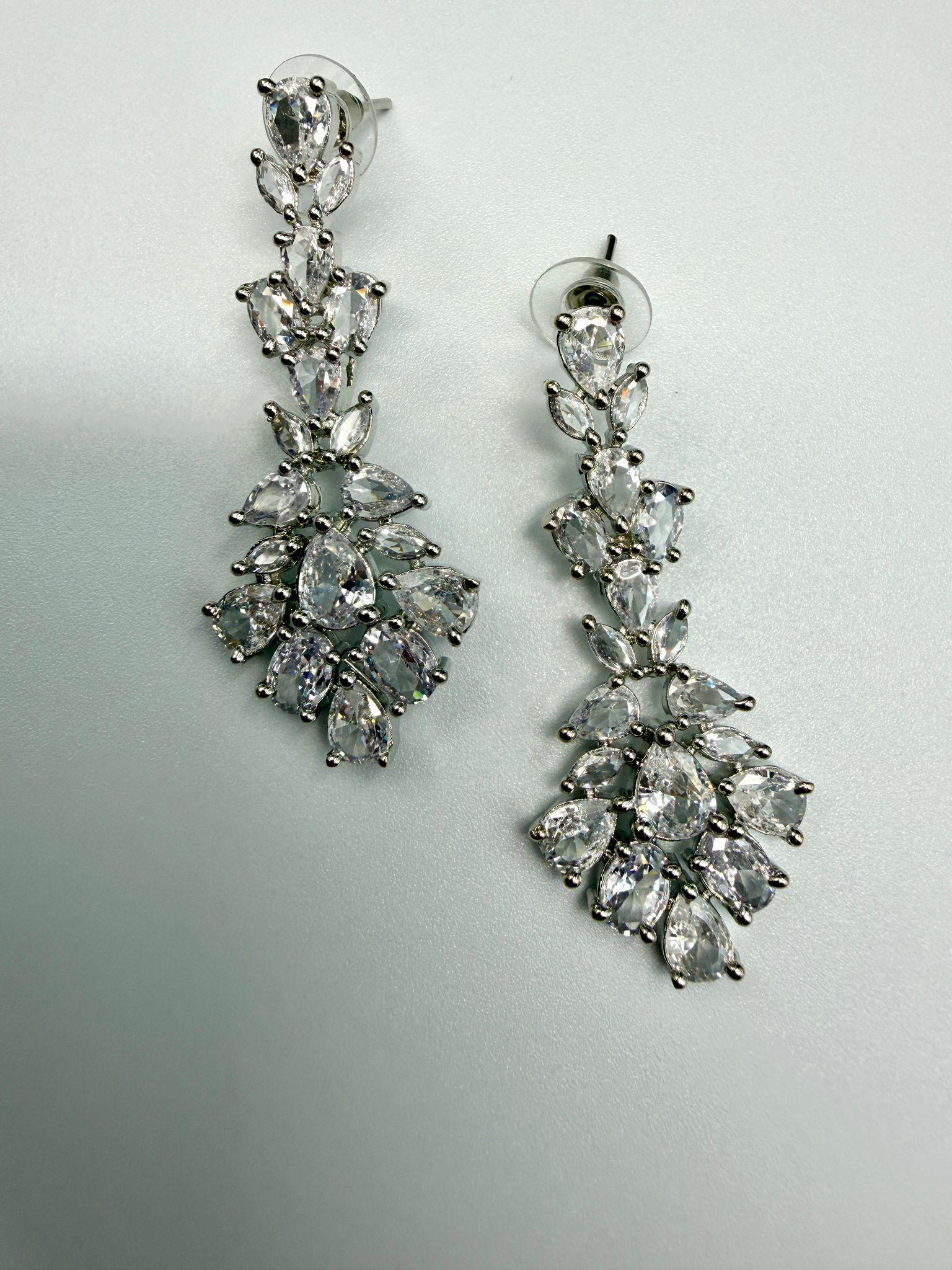 Bollywood ad Necklace & Earrings Set - rhodium | Sparkling prom / wedding / engagement Jewelry - Image 4