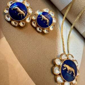 Sabya sachi lion gold plated  set with monzonite stones.