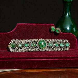 Royal Oval Green Kundan Choker Set | Heritage Bridal Necklace with Matching Stud Earrings